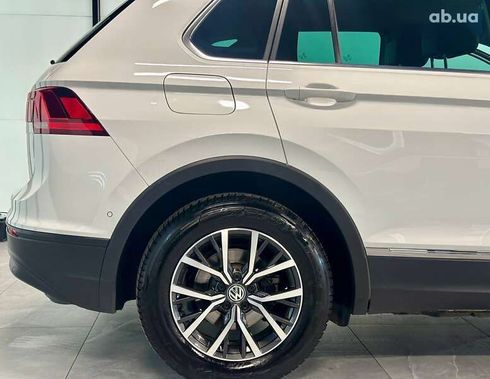Volkswagen Tiguan 2019 - фото 11