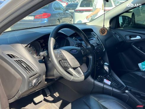 Ford Focus 2016 серый - фото 33