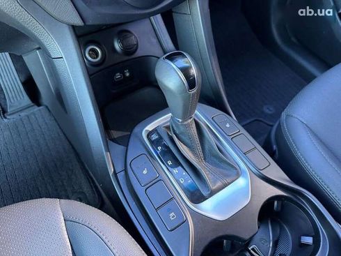 Hyundai Santa Fe 2015 - фото 16