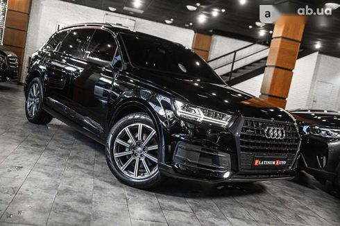 Audi Q7 2018 - фото 11