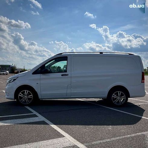 Mercedes-Benz Vito 2021 - фото 6