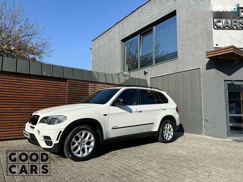 BMW X5 2012 - фото 2