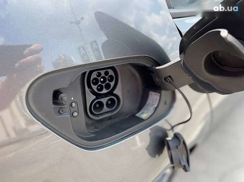 Volkswagen e-Golf 2019 - фото 27