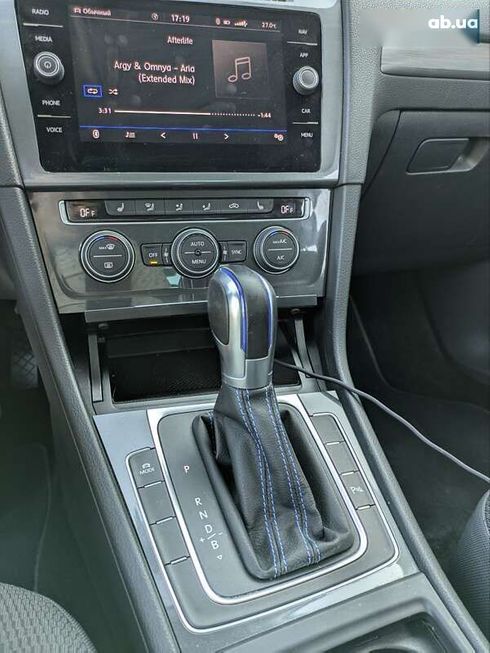 Volkswagen e-Golf 2018 - фото 22