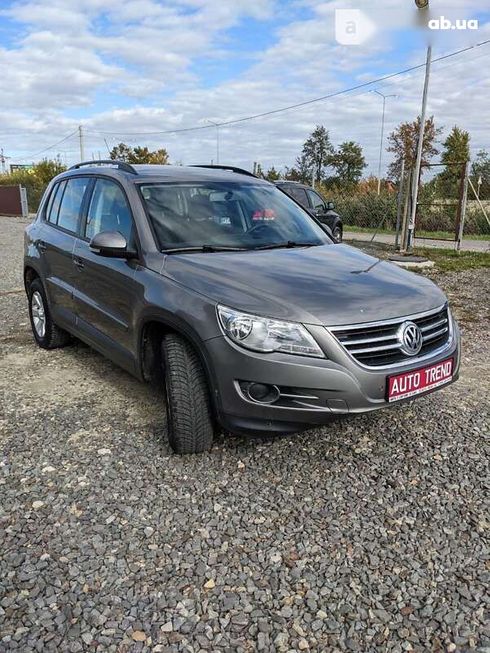 Volkswagen Tiguan 2011 - фото 2