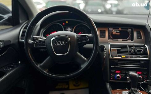 Audi Q7 2010 - фото 17