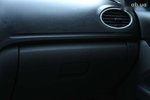 Ford Focus 2009 - фото 22