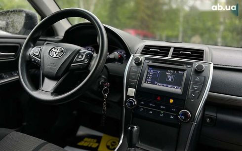 Toyota Camry 2016 - фото 13
