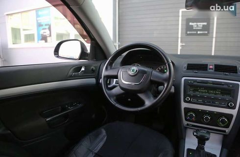 Skoda Octavia 2010 - фото 13