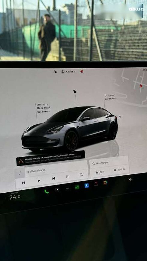 Tesla Model 3 2023 - фото 14