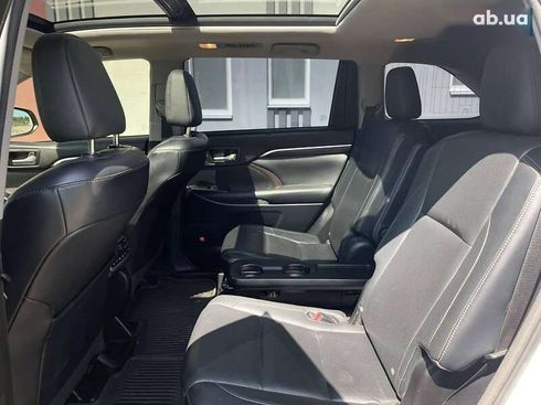 Toyota Highlander 2015 - фото 26