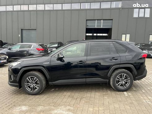 Toyota RAV4 2020 черный - фото 6