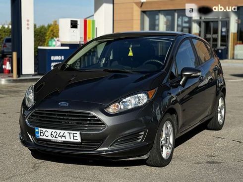 Ford Fiesta 2019 - фото 2