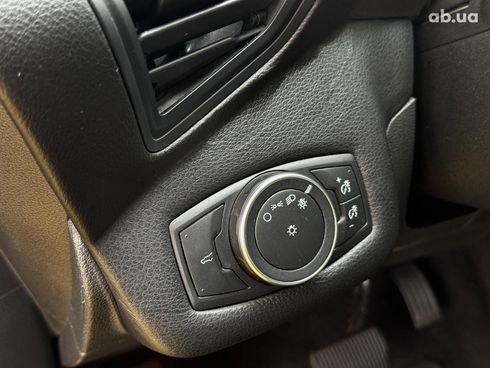 Ford Escape 2017 черный - фото 18