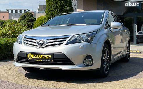 Toyota Avensis 2012 - фото 3