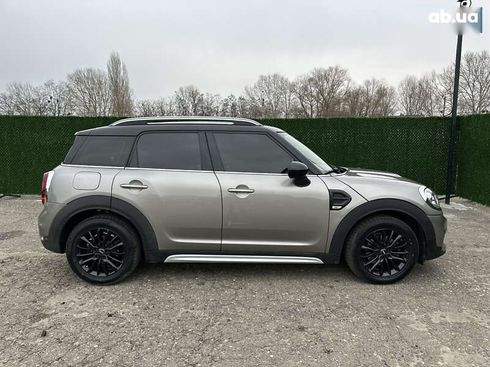 MINI Countryman 2017 - фото 6