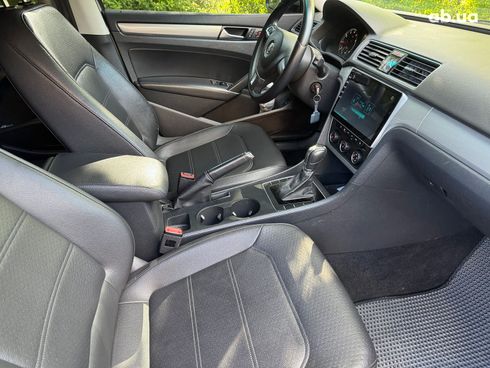 Volkswagen Passat 2014 серый - фото 21