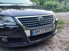 Продаж вживаних Volkswagen Passat 2009 року - купити на Автобазарі