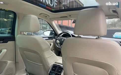 Skoda Superb 2016 - фото 18