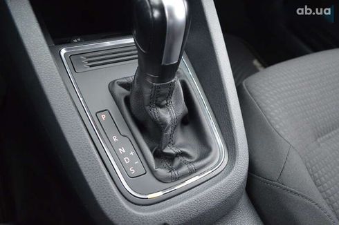 Volkswagen Jetta 2016 - фото 23