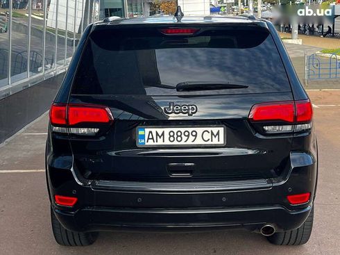 Jeep Grand Cherokee 2017 - фото 6