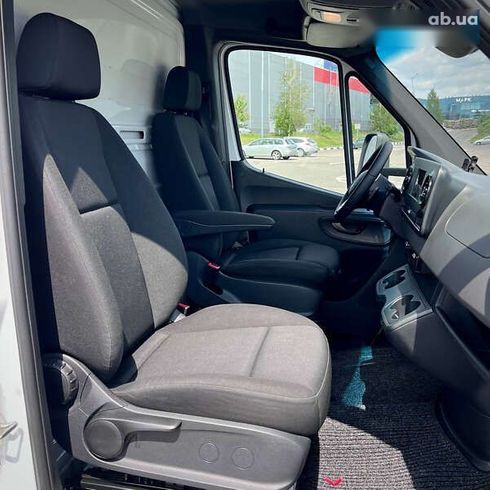 Mercedes-Benz Sprinter 2019 - фото 22