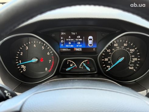 Ford Focus 2016 красный - фото 91