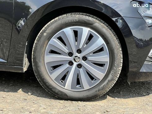 Skoda Superb 2021 - фото 25
