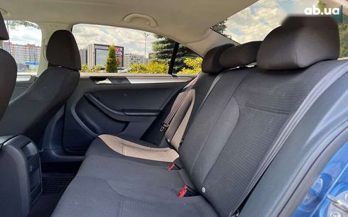 Volkswagen Jetta 2015 - фото 11