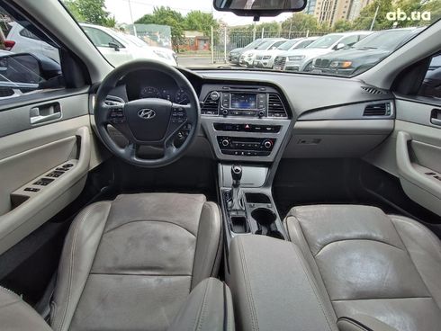 Hyundai Sonata 2015 серый - фото 32