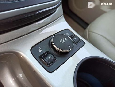 Ford C-Max 2015 - фото 19