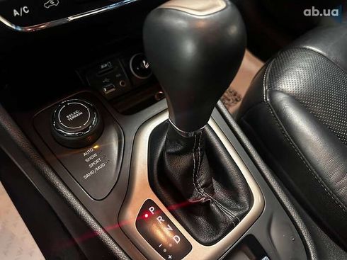 Jeep Cherokee 2016 - фото 23