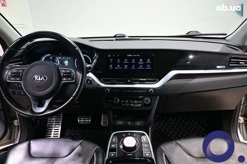 Kia Niro 2020 - фото 10