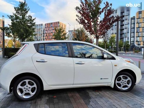 Nissan Leaf 2014 - фото 23