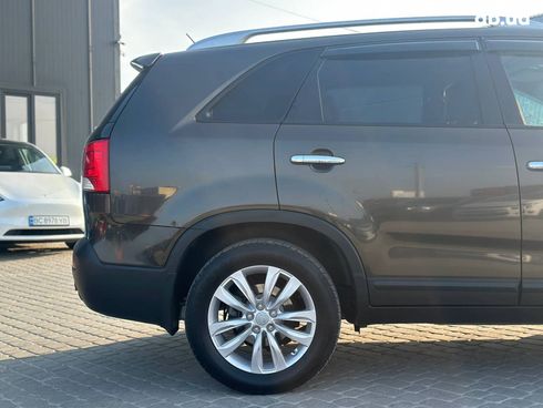 Kia Sorento 2010 коричневый - фото 11