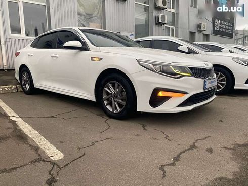 Kia K5 2018 - фото 2