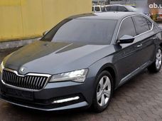 Продажа б/у Skoda Superb 2019 года во Львове - купить на Автобазаре