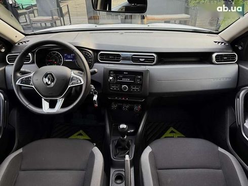 Renault Duster 2021 - фото 28