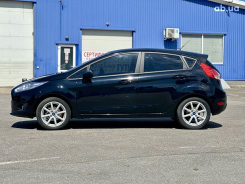 Ford Fiesta 2018 черный - фото 2