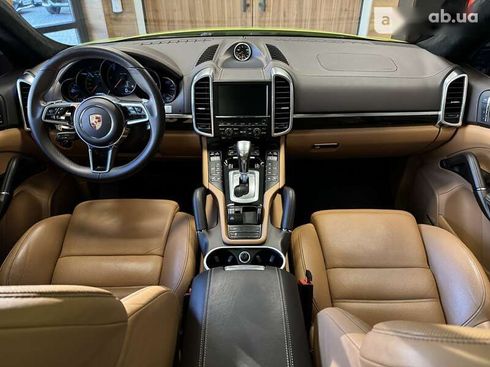 Porsche Cayenne 2015 - фото 14