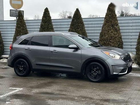 Kia Niro 2018 - фото 9