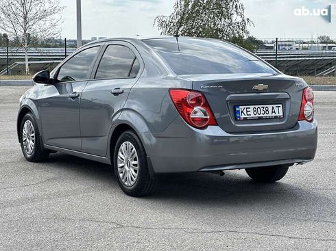 Chevrolet Aveo 2014 - фото 27