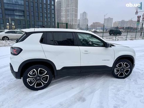 Jeep Avenger 2024 - фото 19