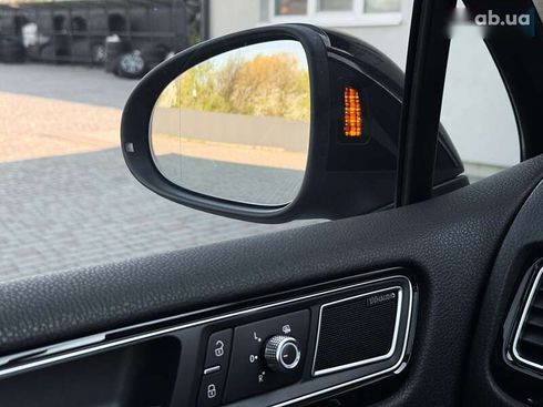 Volkswagen Touareg 2016 - фото 25