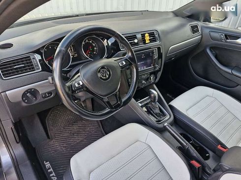 Volkswagen Jetta 2015 - фото 16