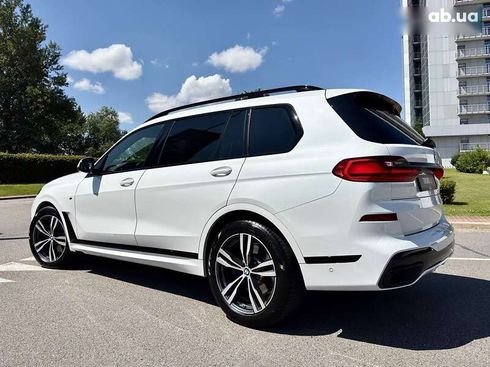 BMW X7 2022 - фото 10