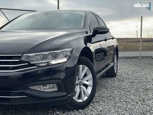 Volkswagen Passat 2020 - фото 14