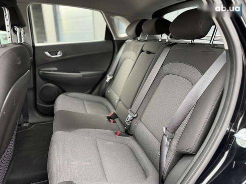 Hyundai Kona Electric 2021 - фото 9
