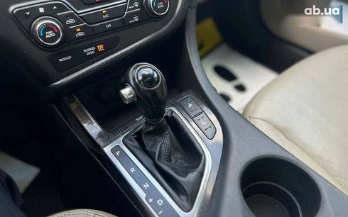 Kia Optima 2012 - фото 15