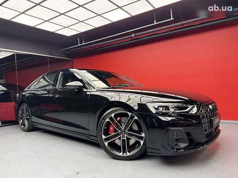 Audi S8 2024 - фото 12